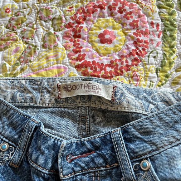 Boot heel jeans Boot cut jeans - Picture 10 of 10